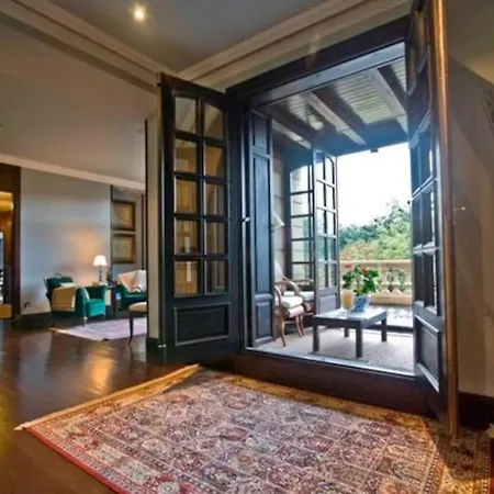 빌라 Elegant In San Sebastian Area *