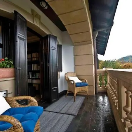 Elegant In San Sebastian Area Villa Oiartzun