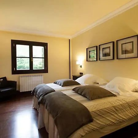 Villa Elegant In San Sebastian Area